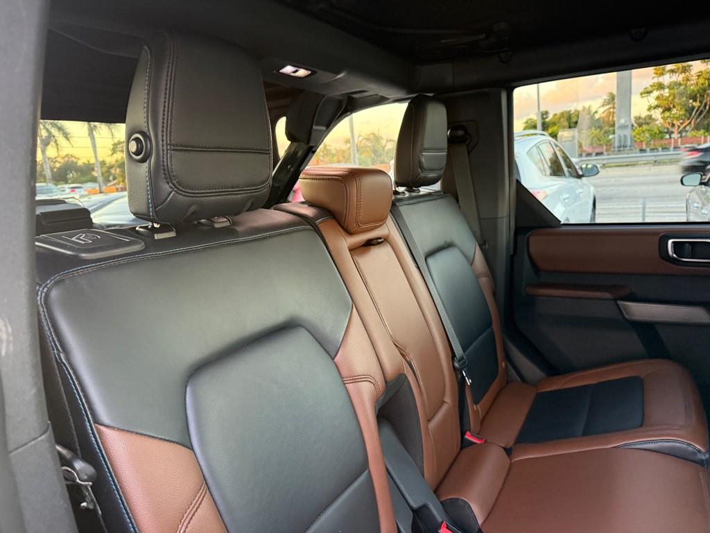 2022 Ford Bronco Image 36