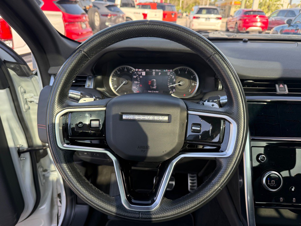 2021 Land Rover Discovery Sport Image 14