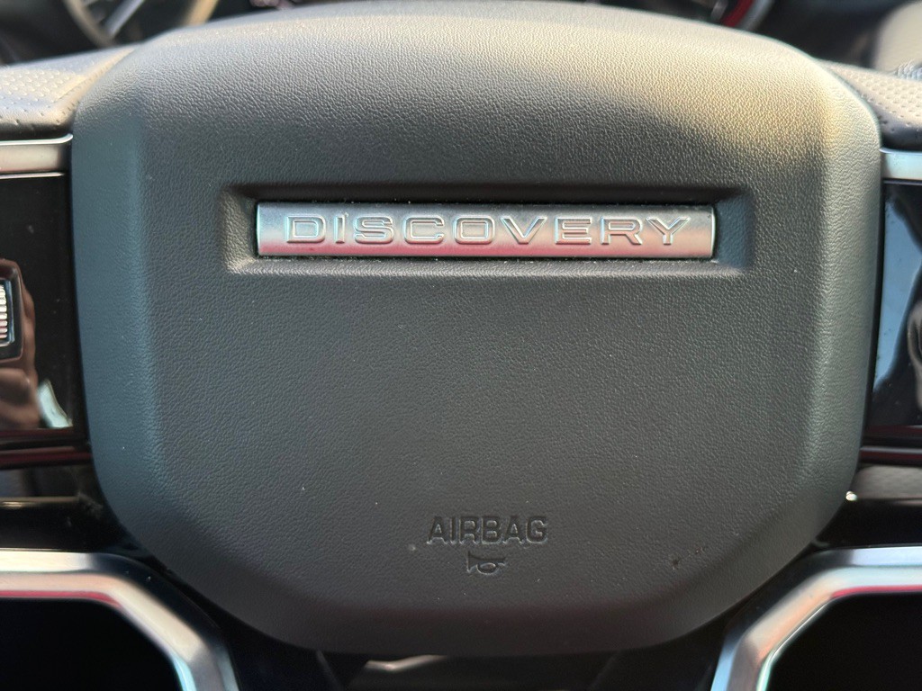 2021 Land Rover Discovery Sport Image 17