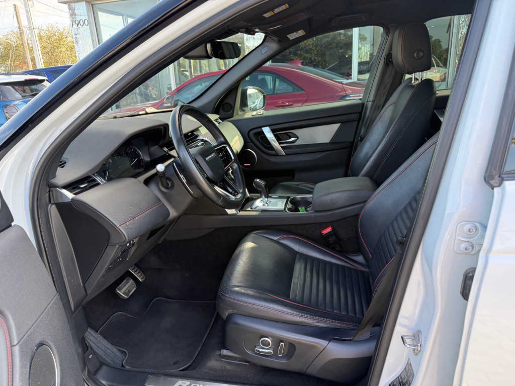 2021 Land Rover Discovery Sport Image 25