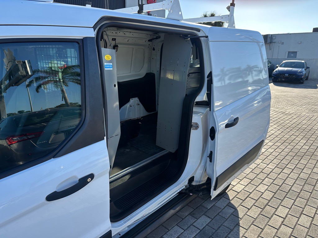 2015 Ford Transit Connect Image 24