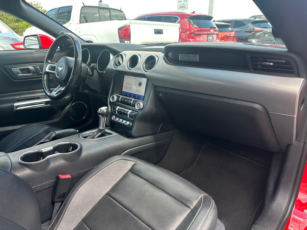 2022 Ford Mustang Image 23