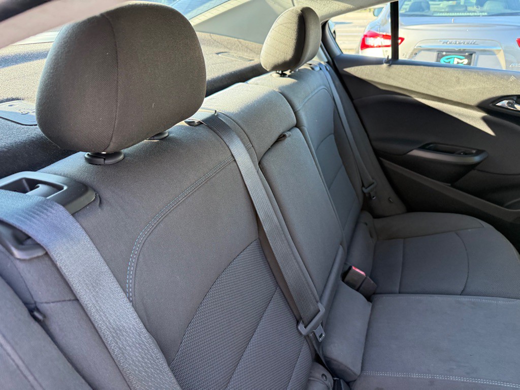 2019 Chevrolet Cruze Image 31