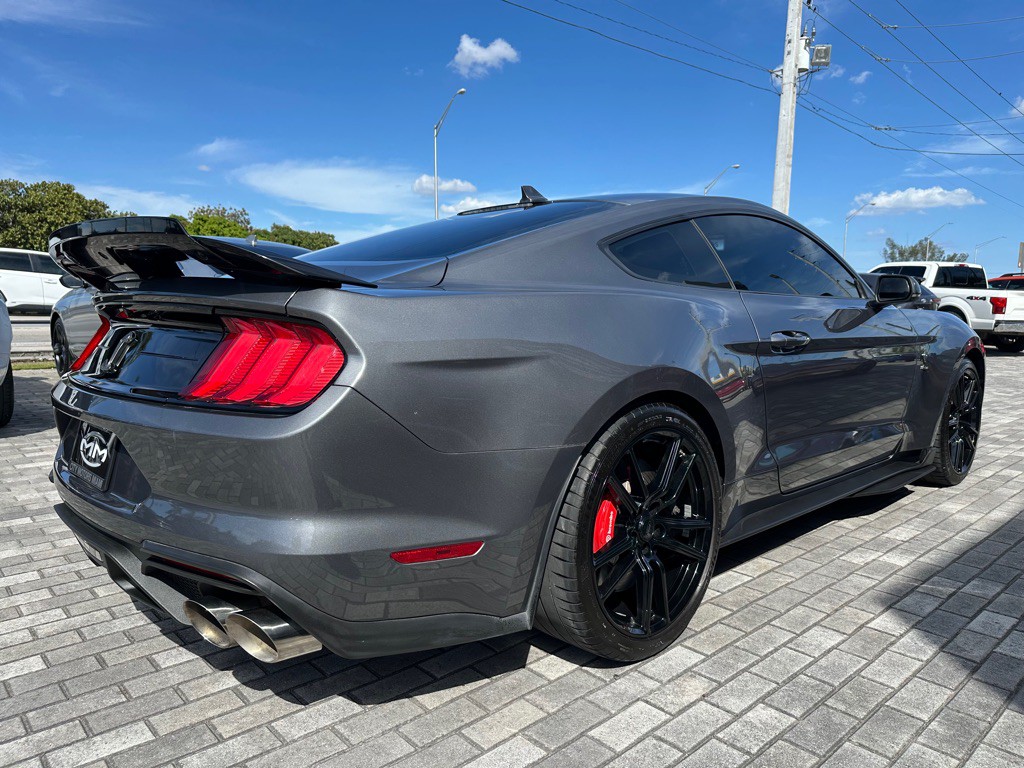 2021 Ford Mustang Image 11