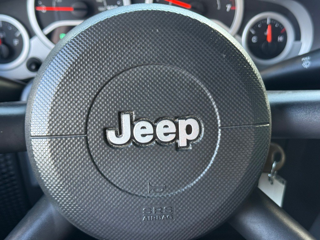 2010 Jeep Wrangler Unlimited Image 15