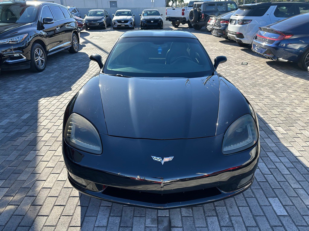 2010 Chevrolet Corvette Image 3