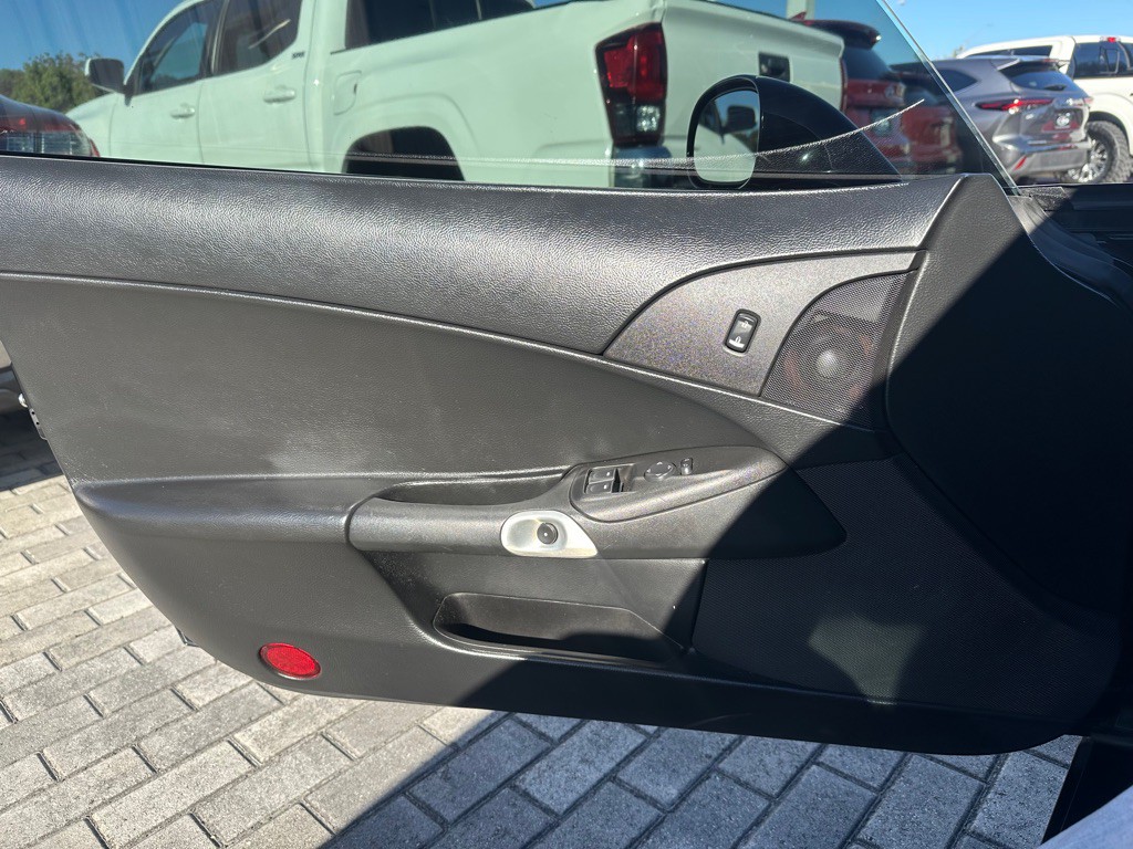 2010 Chevrolet Corvette Image 10