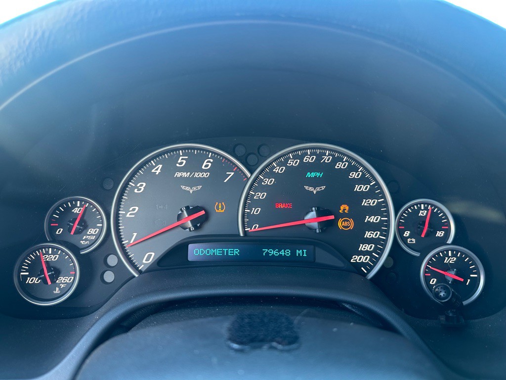 2010 Chevrolet Corvette Image 13