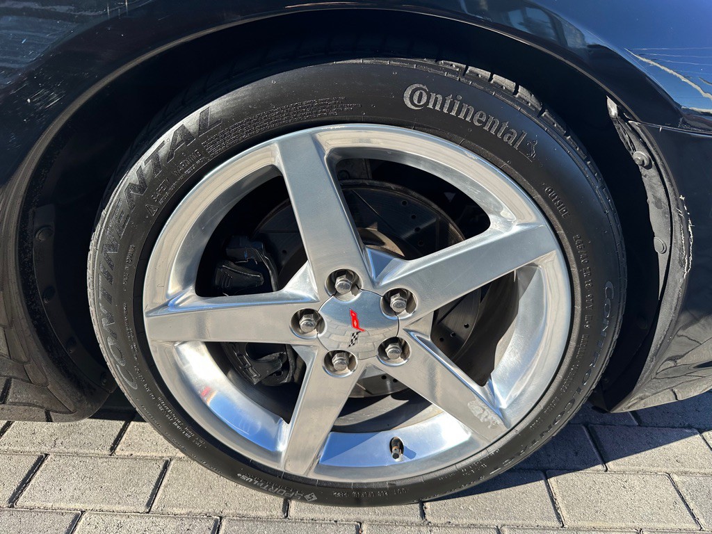 2010 Chevrolet Corvette Image 26