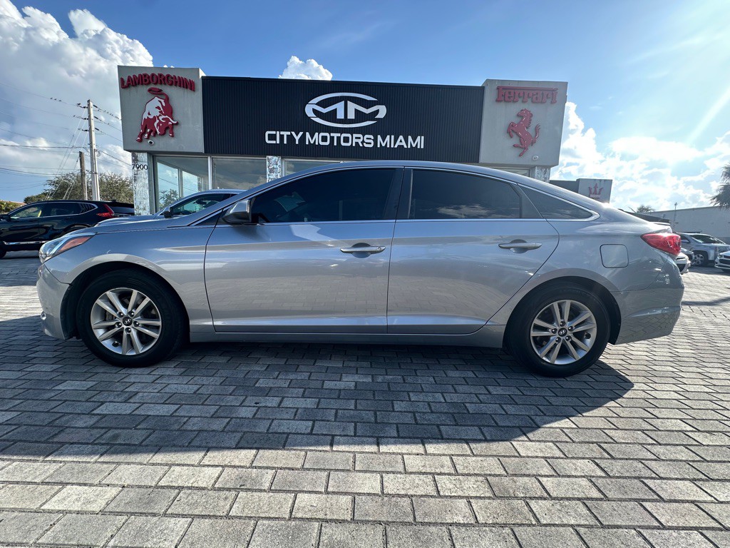 2017 Hyundai Sonata Image 4