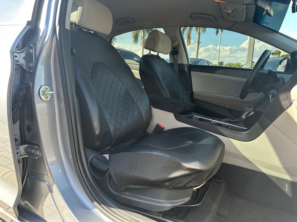 2017 Hyundai Sonata Image 18
