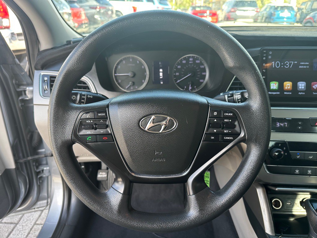 2017 Hyundai Sonata Image 11