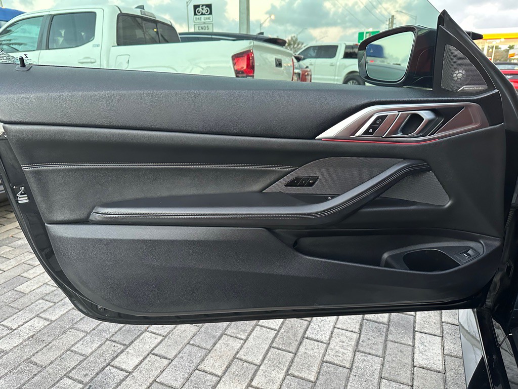 2023 BMW M4 Image 15