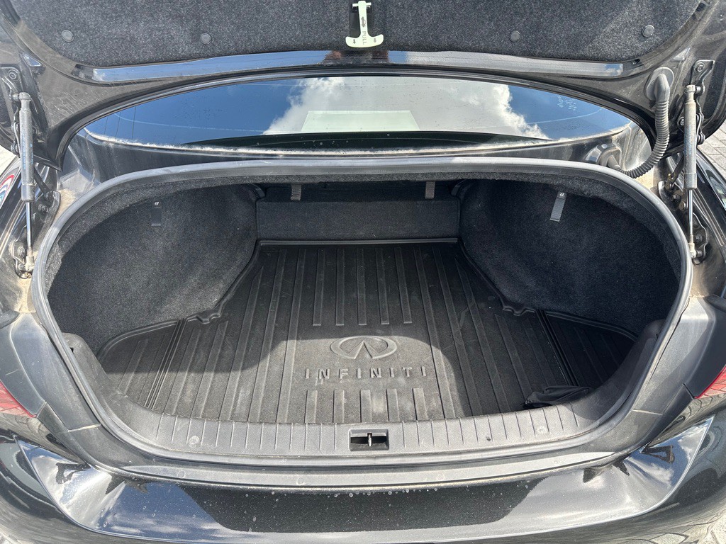 2021 INFINITI Q50 Image 7