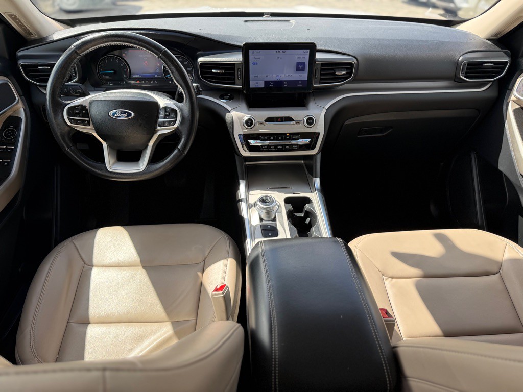 2023 Ford Explorer Image 9