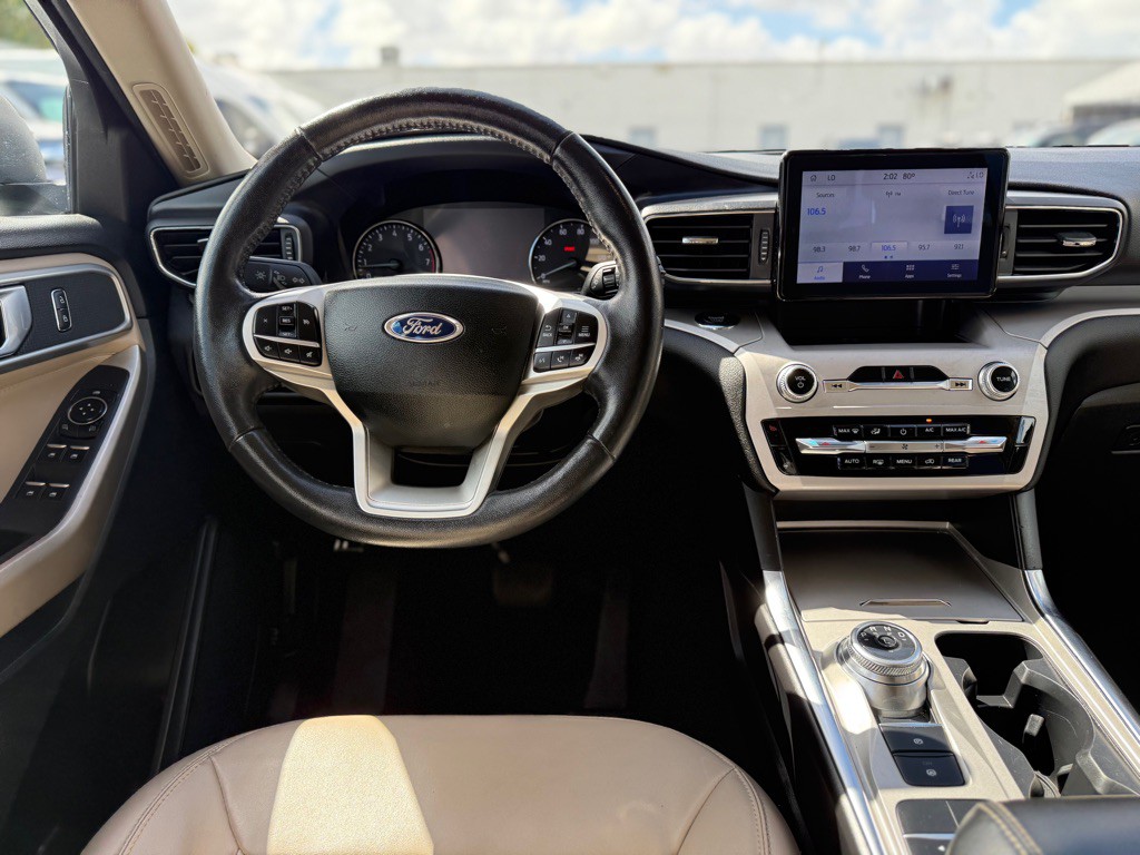 2023 Ford Explorer Image 10