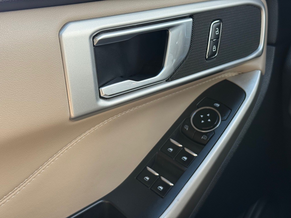 2023 Ford Explorer Image 22