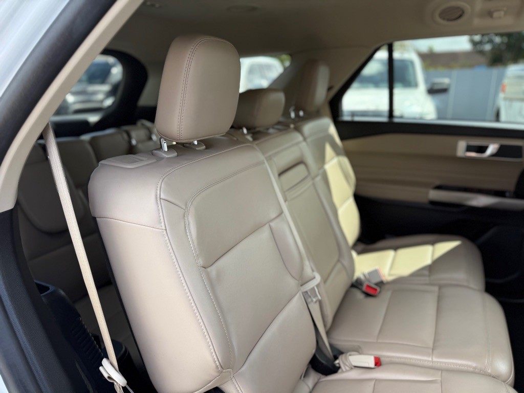 2023 Ford Explorer Image 30