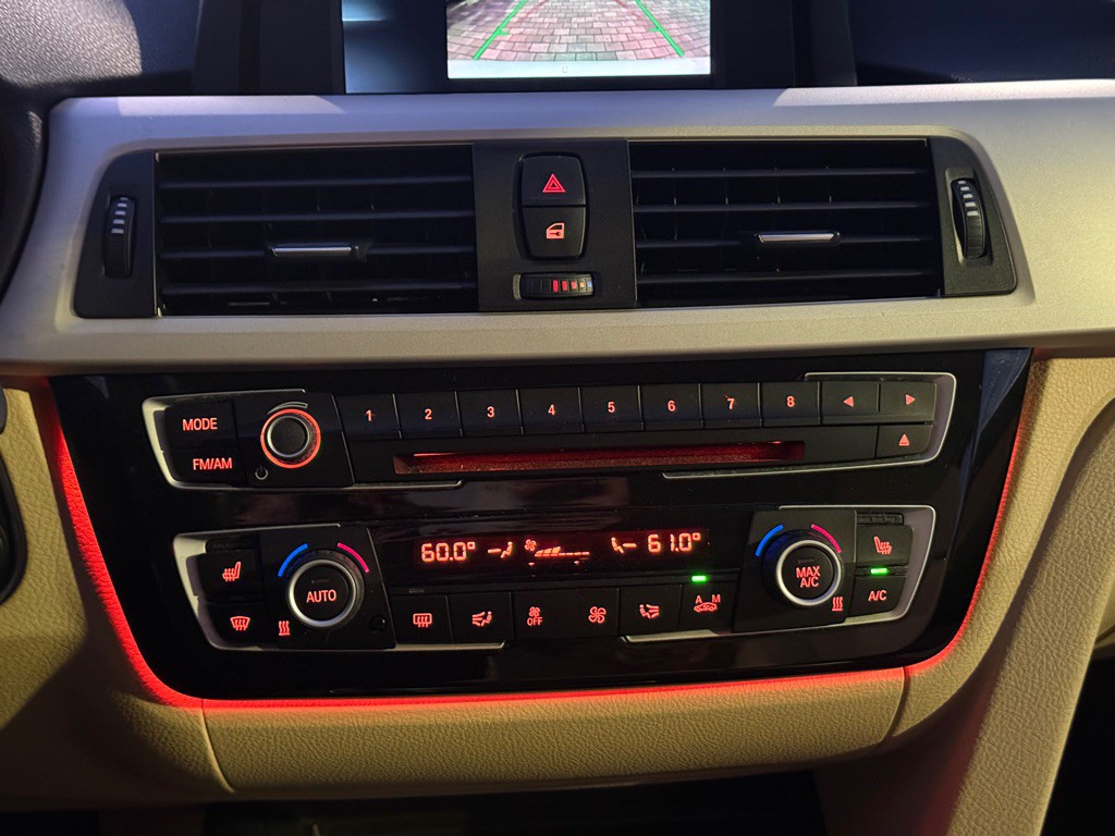 2018 BMW 3 Series Image 23