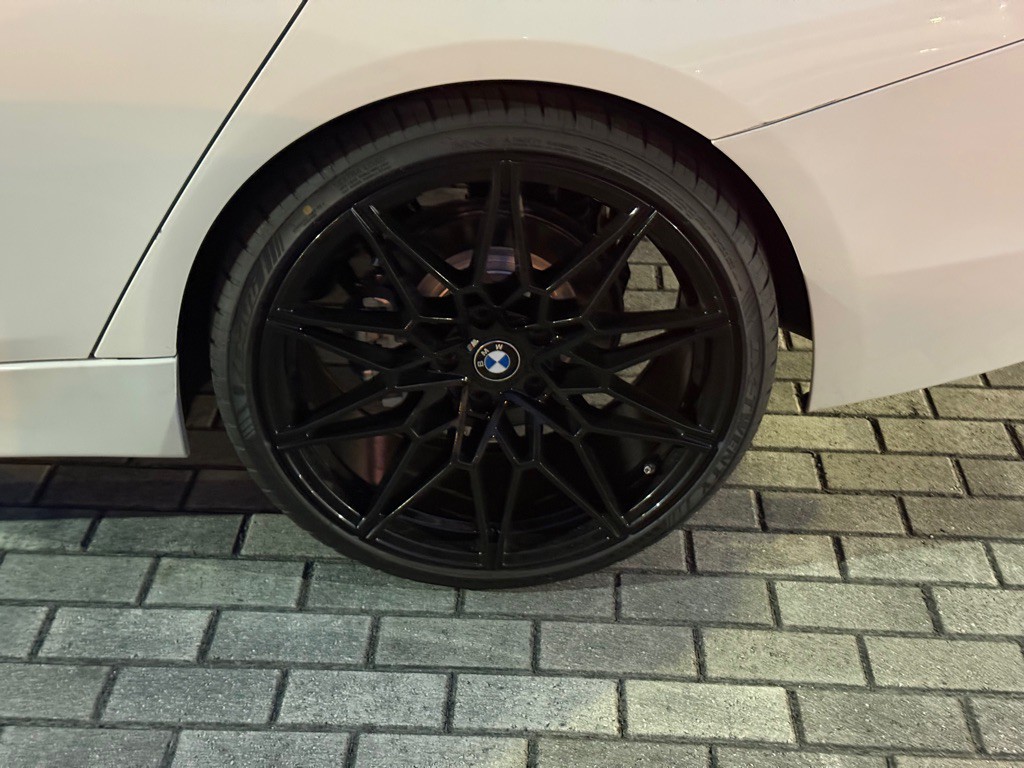 2018 BMW 3 Series Image 33