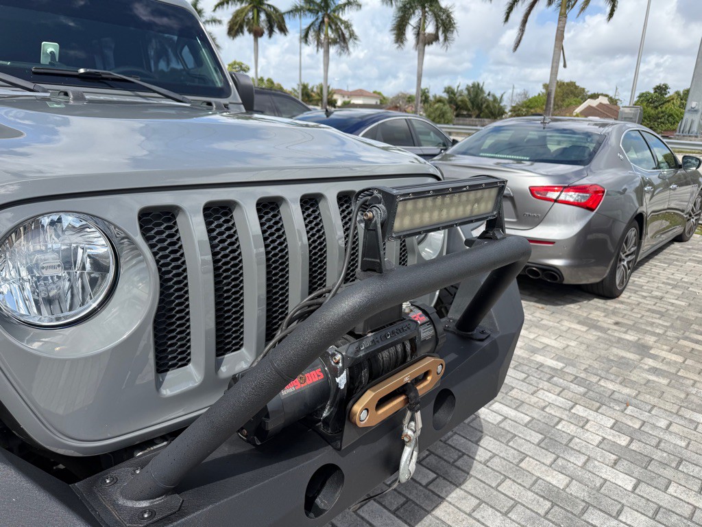 2019 Jeep Wrangler Unlimited Image 2