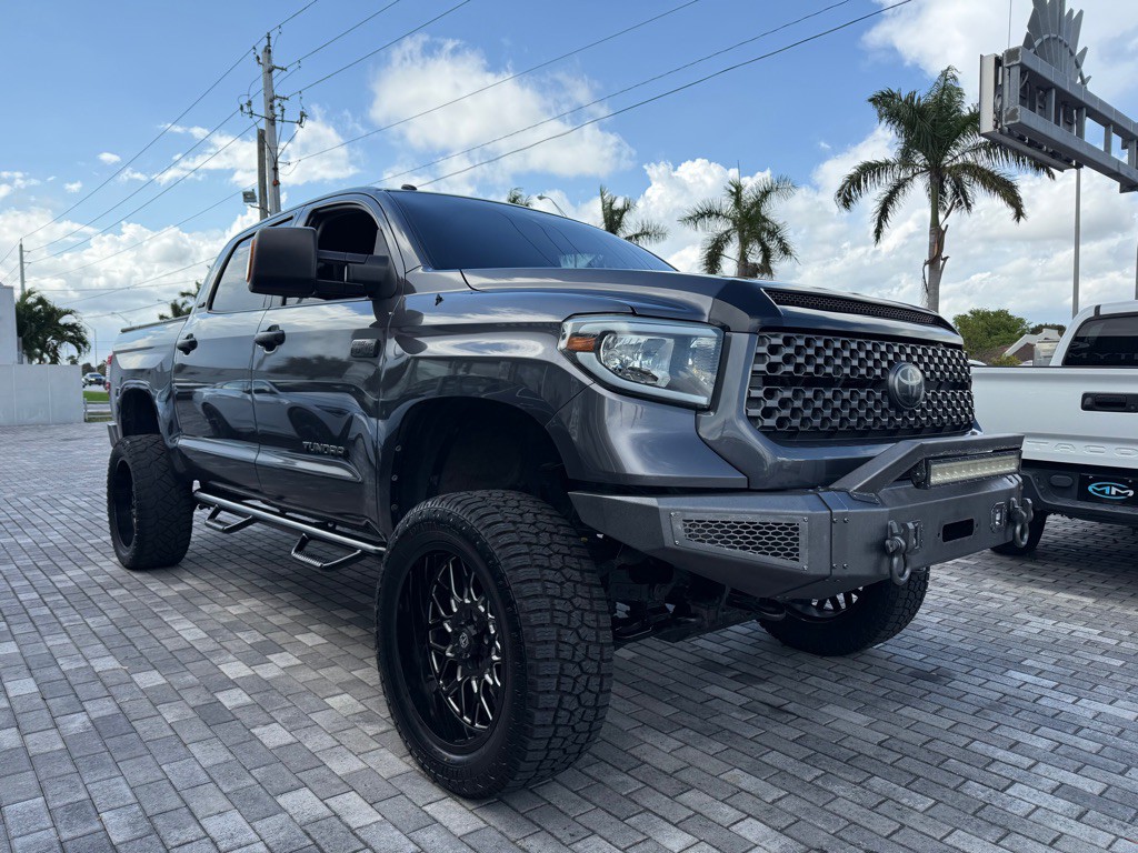 2018 Toyota Tundra Image 1