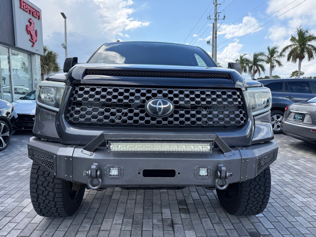 2018 Toyota Tundra Image 2