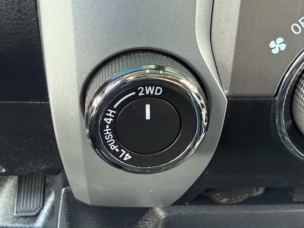 2018 Toyota Tundra Image 15