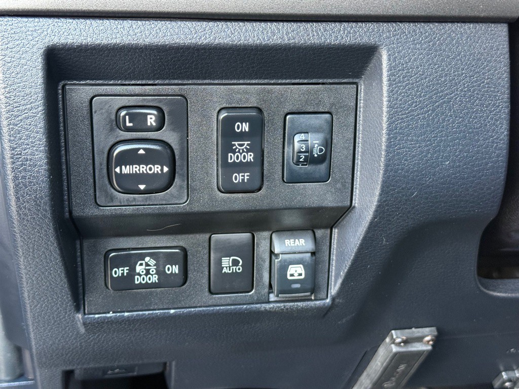 2018 Toyota Tundra Image 22