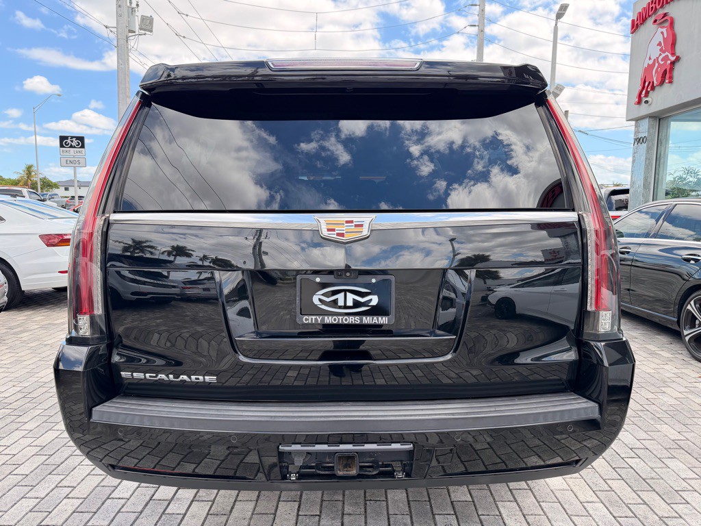 2018 Cadillac Escalade Image 6