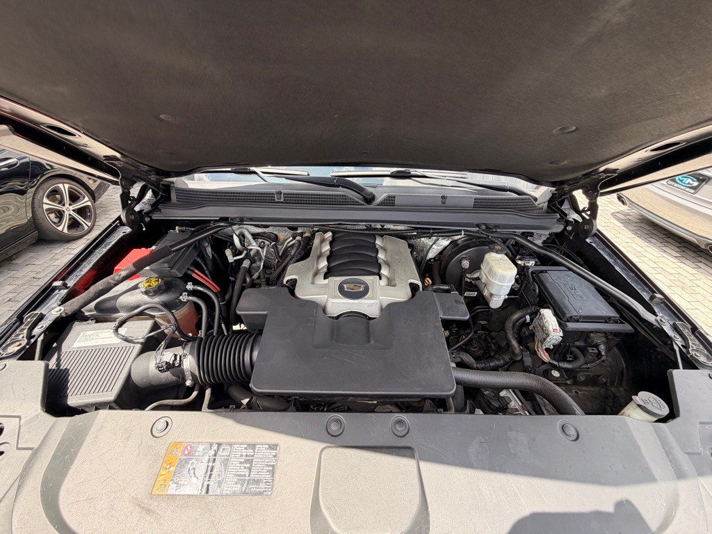 2018 Cadillac Escalade Image 27