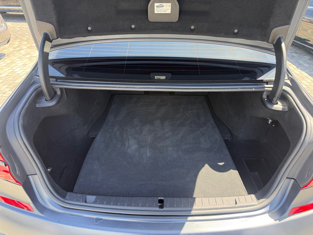 2017 BMW 7 Series Image 7