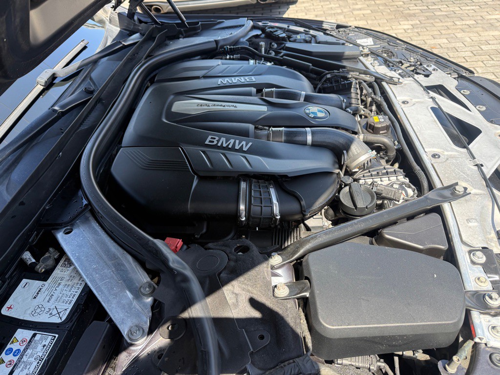 2017 BMW 7 Series Image 41