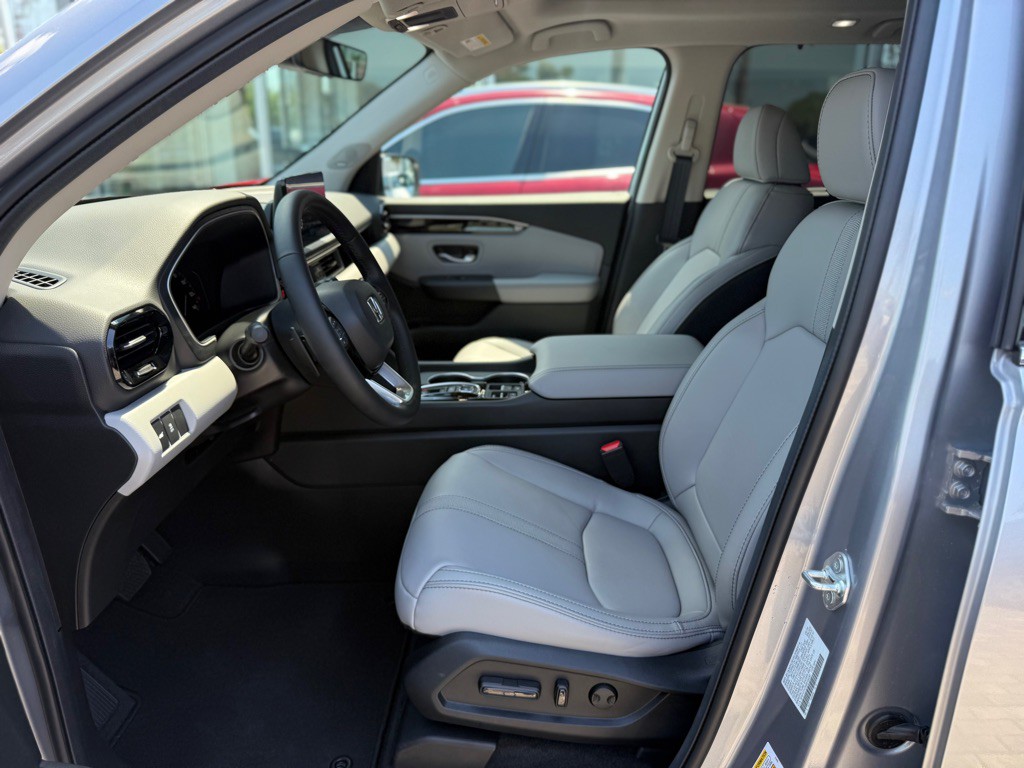 2025 Honda Pilot Image 29