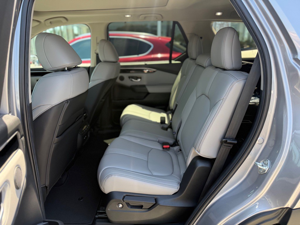 2025 Honda Pilot Image 32