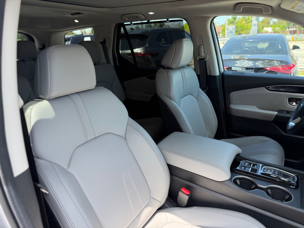 2025 Honda Pilot Image 40