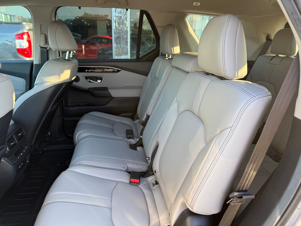 2025 Honda Pilot Image 30