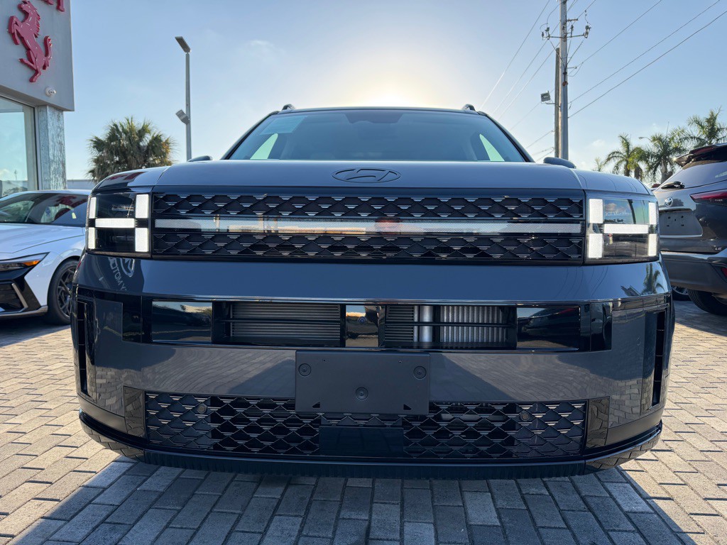 2024 Hyundai Santa Fe Image 2