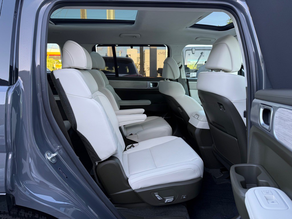 2024 Hyundai Santa Fe Image 39