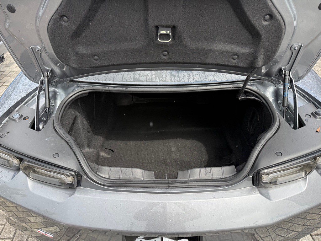 2021 Chevrolet Camaro Image 8