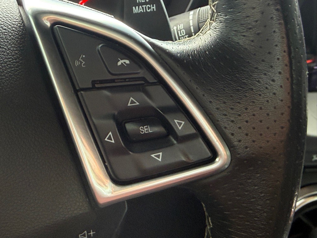 2021 Chevrolet Camaro Image 14