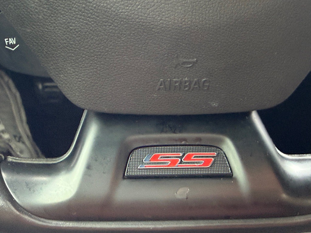 2021 Chevrolet Camaro Image 15