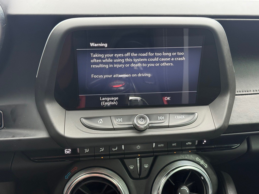 2021 Chevrolet Camaro Image 19