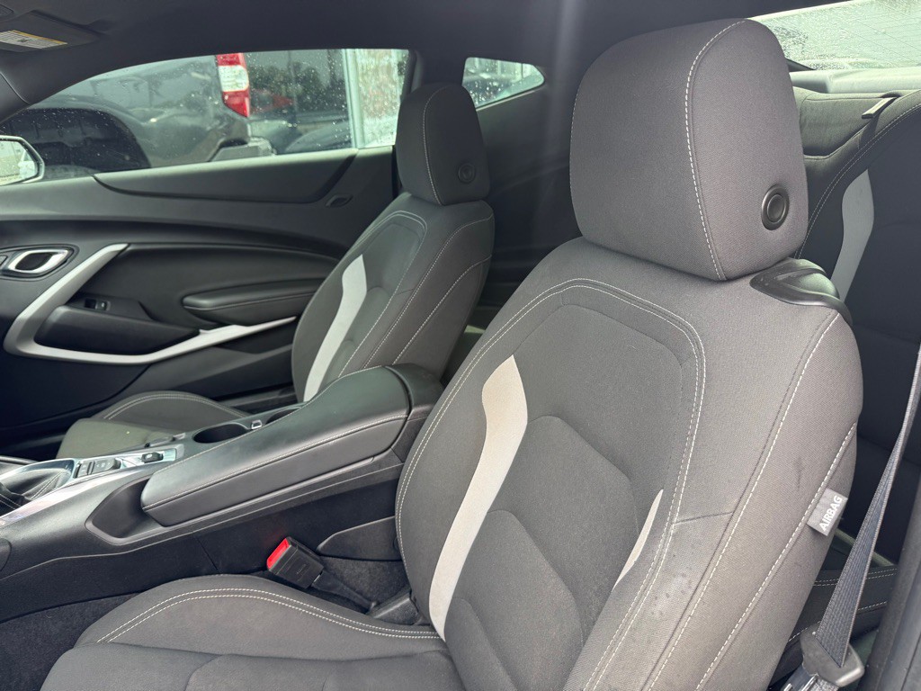 2021 Chevrolet Camaro Image 24