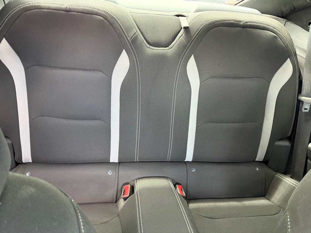 2021 Chevrolet Camaro Image 26