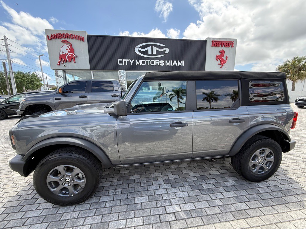 2025 Ford Bronco Image 4