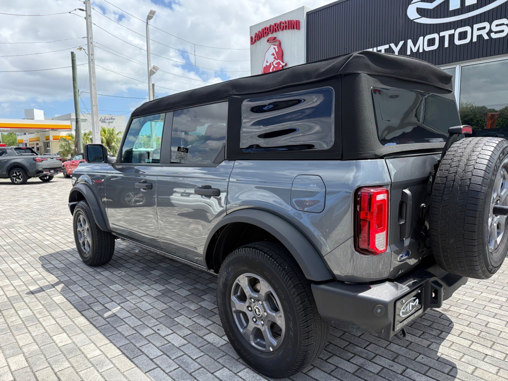 2025 Ford Bronco Image 5