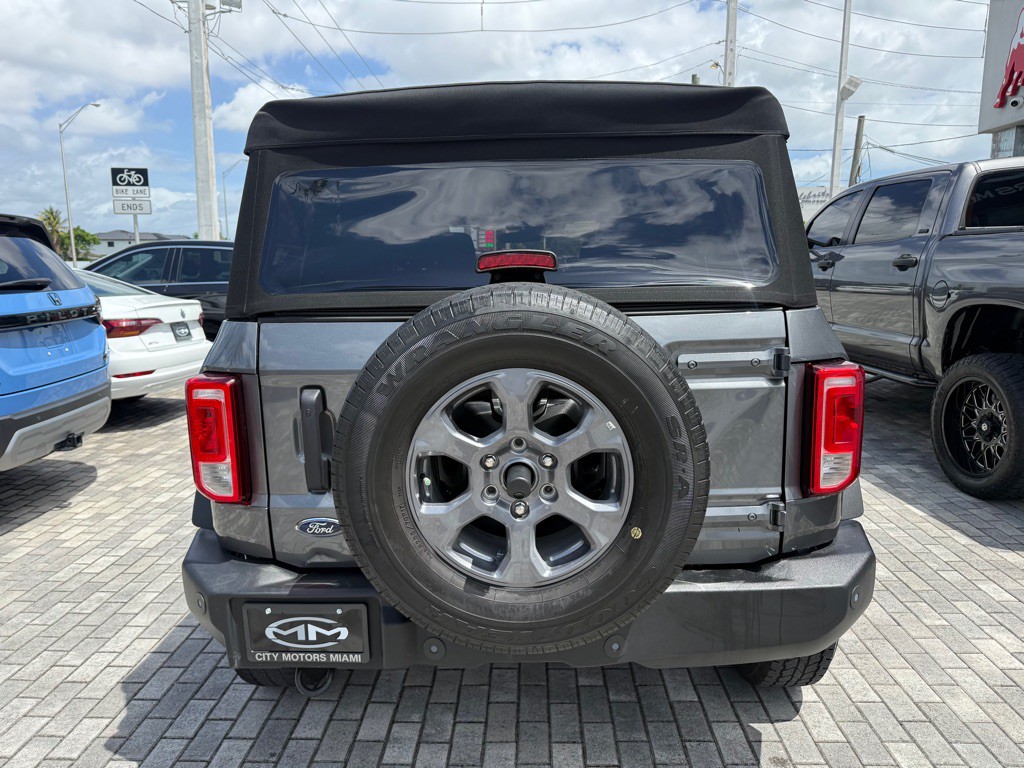 2025 Ford Bronco Image 6