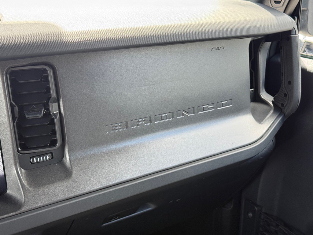 2025 Ford Bronco Image 23