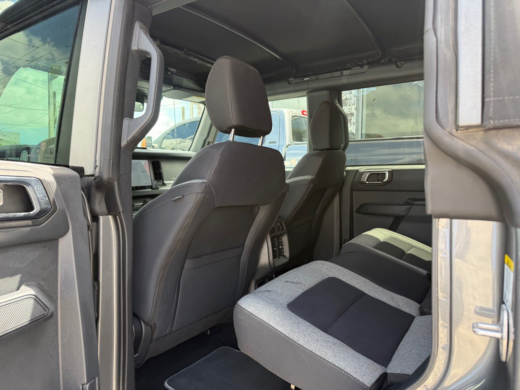 2025 Ford Bronco Image 30